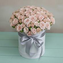 Цветочная композиция из Розы в шляпной коробке в Терезе