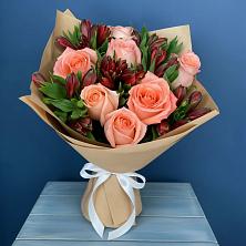 Букет цветов из:  Розы и Альстромерии в Терезе