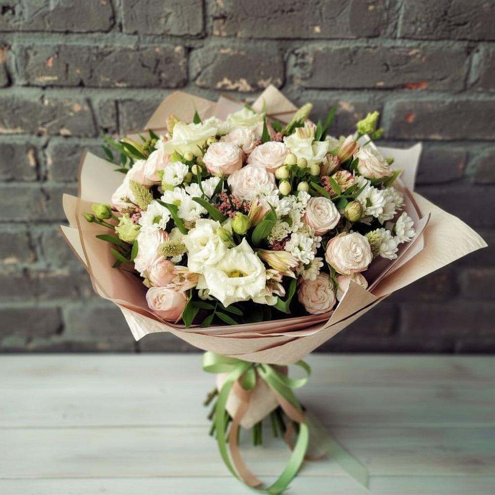 Букет цветов из: Альстромерии, Розы и Хризантемы в Терезе
