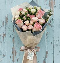 Букет цветов из:  Розы в Терезе