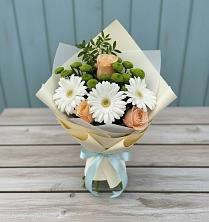 Букет цветов из:  Герберы, Розы и Хризантемы в Терезе