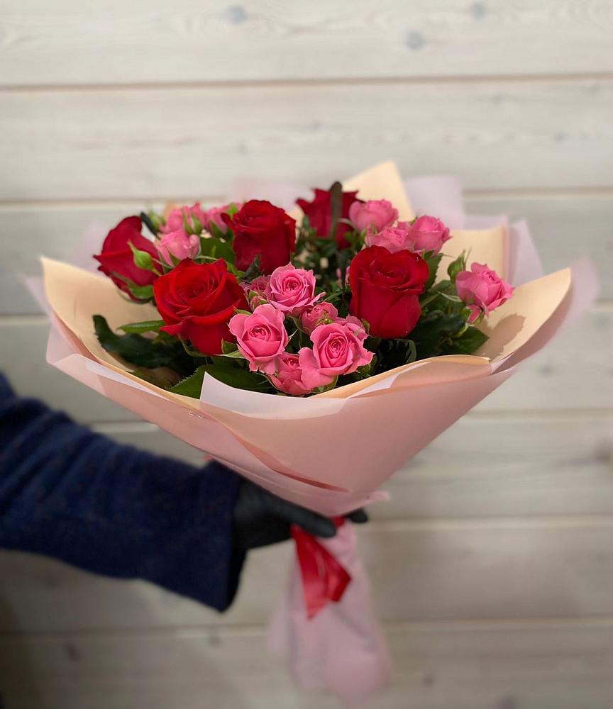 Букет цветов из: Розы в Терезе