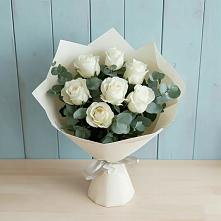 Букет Белые розы в Эвкалипте в Терезе